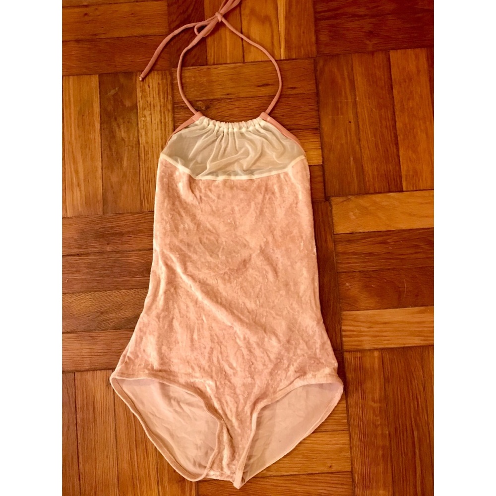 Yumiko Monique with Antique Rose Velvet+White Meah